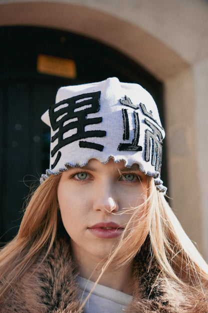 hat